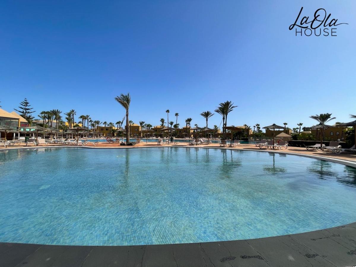 La Ola House Precioso Apartamento Con Piscina Corralejo Exterior photo